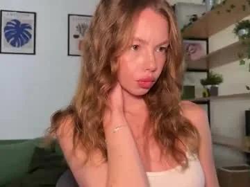 elli_harmon on Chaturbate 