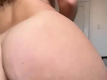 emmababy2322 on Chaturbate 