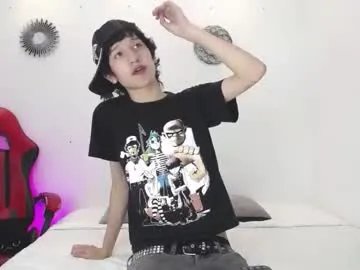 emmo_boy on Chaturbate