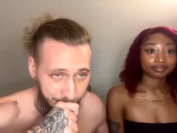 Cling to live show with fijiandoll from Chaturbate 