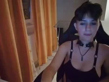 Cling to live show with goddessmaeve from Chaturbate 