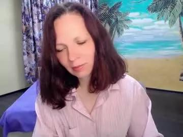Cling to live show with gracefullady from Chaturbate 
