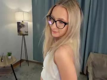 Cling to live show with heleshican from Chaturbate 