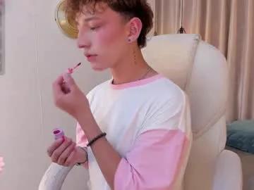 Cling to live show with iangel_ from Chaturbate 
