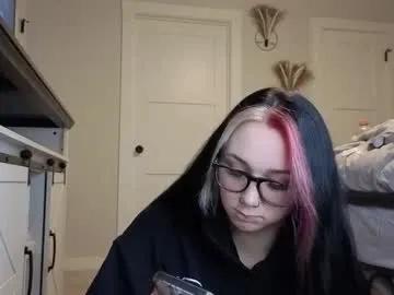 iveyjade33 on Chaturbate