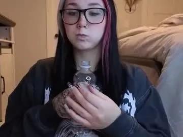 iveyjade33 on Chaturbate
