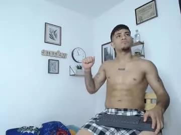 Cling to live show with izaak_taylor7 from Chaturbate 
