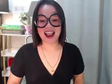 Cling to live show with joanagorgeous from Chaturbate 