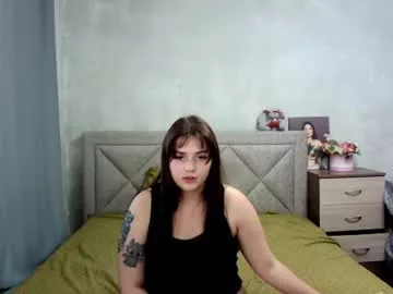 Cling to live show with julietkalen from Chaturbate 