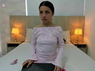Cling to live show with keila_clark from Chaturbate 