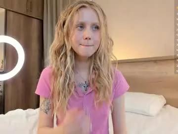 Cling to live show with lanisun from Chaturbate 