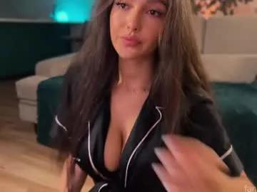 Away liliaah on Chaturbate