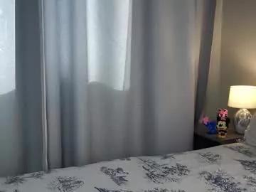 Freechat lipswithsmileonthem on Chaturbate