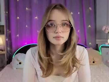 Cling to live show with lunadellicia from Chaturbate 
