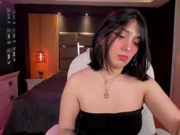 Cling to live show with lunamuller1 from Chaturbate 