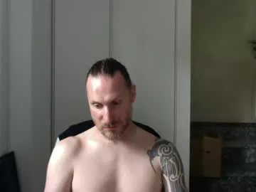 Cling to live show with m4rduk81 from Chaturbate 