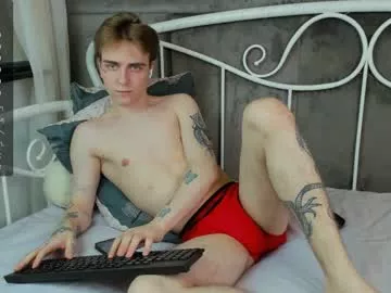 Cling to live show with marcus_largus from Chaturbate 