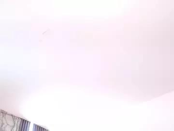 Cling to live show with martinaguzmann from Chaturbate 