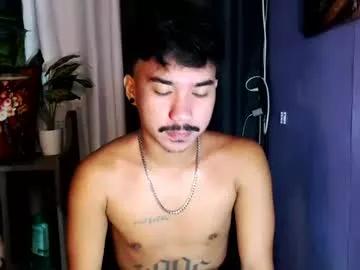 Cling to live show with mikell_masterbater from Chaturbate 