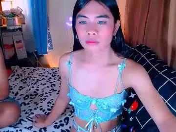 Cling to live show with mikhaylaanderson from Chaturbate 