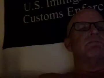 Cling to live show with mrlovegettnhardnnasty from Chaturbate 