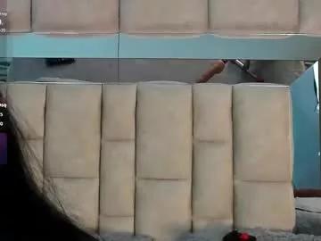 Cling to live show with pauletejohnson from Chaturbate 