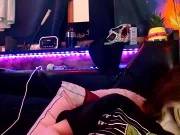 Cling to live show with pixiedustslove from Chaturbate 
