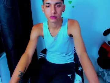 Cling to live show with pressure_xxx_420 from Chaturbate 