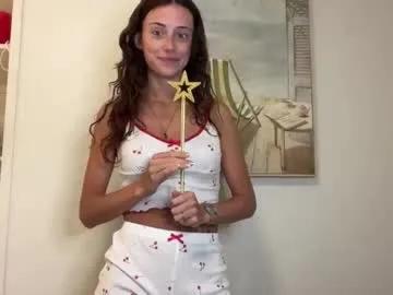 rileysmitheree — Happy Wednesday, I'm the Midweek Treat   room #pretty #bigboobs #teen