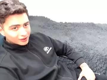 Cling to live show with santi_ss from Chaturbate 