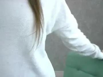 sara_whooops — Goal: Tease my pussy and show cameltoe! #teen #shy #18 #young #bigass [39 tokens remaining]