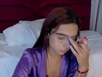 sarasaenz_99 on Chaturbate 