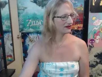 Cling to live show with savanah_banana from Chaturbate 