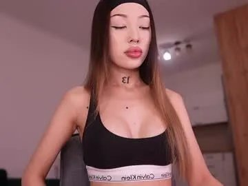 sharlin_13 on Chaturbate