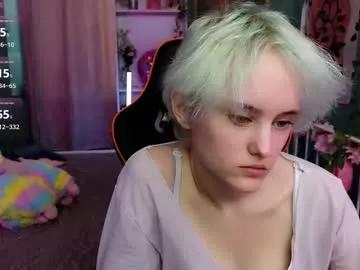 Cling to live show with sonu_pop from Chaturbate 