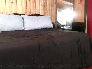 studiowahines on Chaturbate