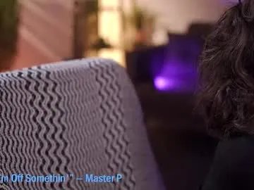 tiffanyriox on Chaturbate 