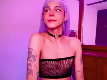 Cling to live show with varya_ferreira from Chaturbate 