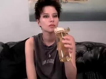 Cling to live show with via_mayer from Chaturbate 