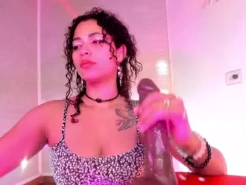 Cling to live show with vicky_rojas from Chaturbate 