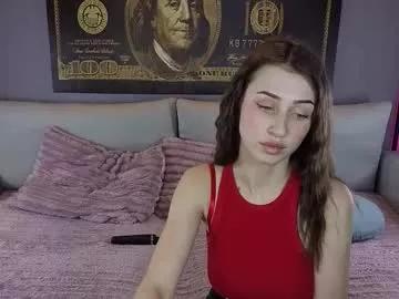 Cling to live show with vikki_and_george from Chaturbate 