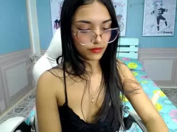 Cling to live show with yelina02 from Chaturbate 