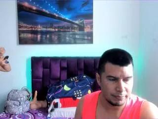 Cling to live show with alicia_stanley from Flirt4Free 