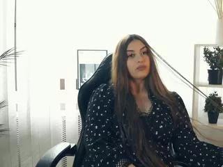 Cling to live show with bonnie_buttrey from Flirt4Free 