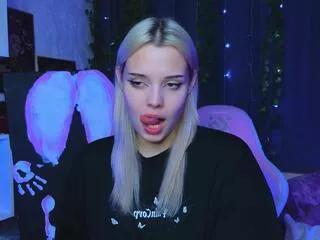 Cling to live show with maureen_follin from Flirt4Free 