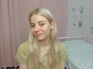 Cling to live show with philippa_frankson from Flirt4Free 