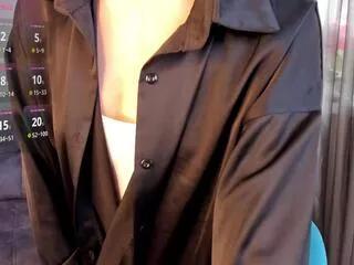 Cling to live show with silver_durnell from Flirt4Free 