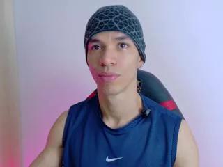 Cling to live show with willy_veins from Flirt4Free 