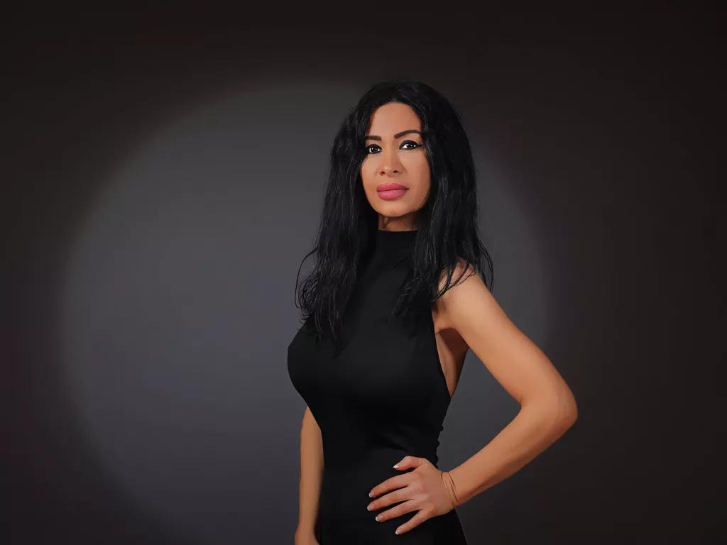 Cling to live show with AnnemariaAdison from LiveJasmin 
