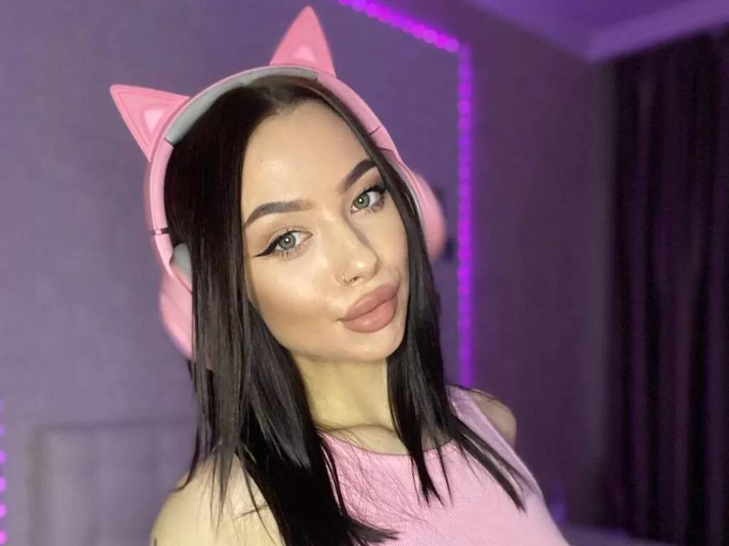Cling to live show with JannetAllen from LiveJasmin 